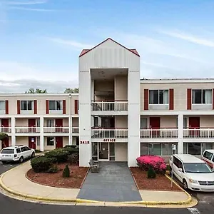 https://econo-lodge-suites-charlotte.1sthotelscharlotte.com